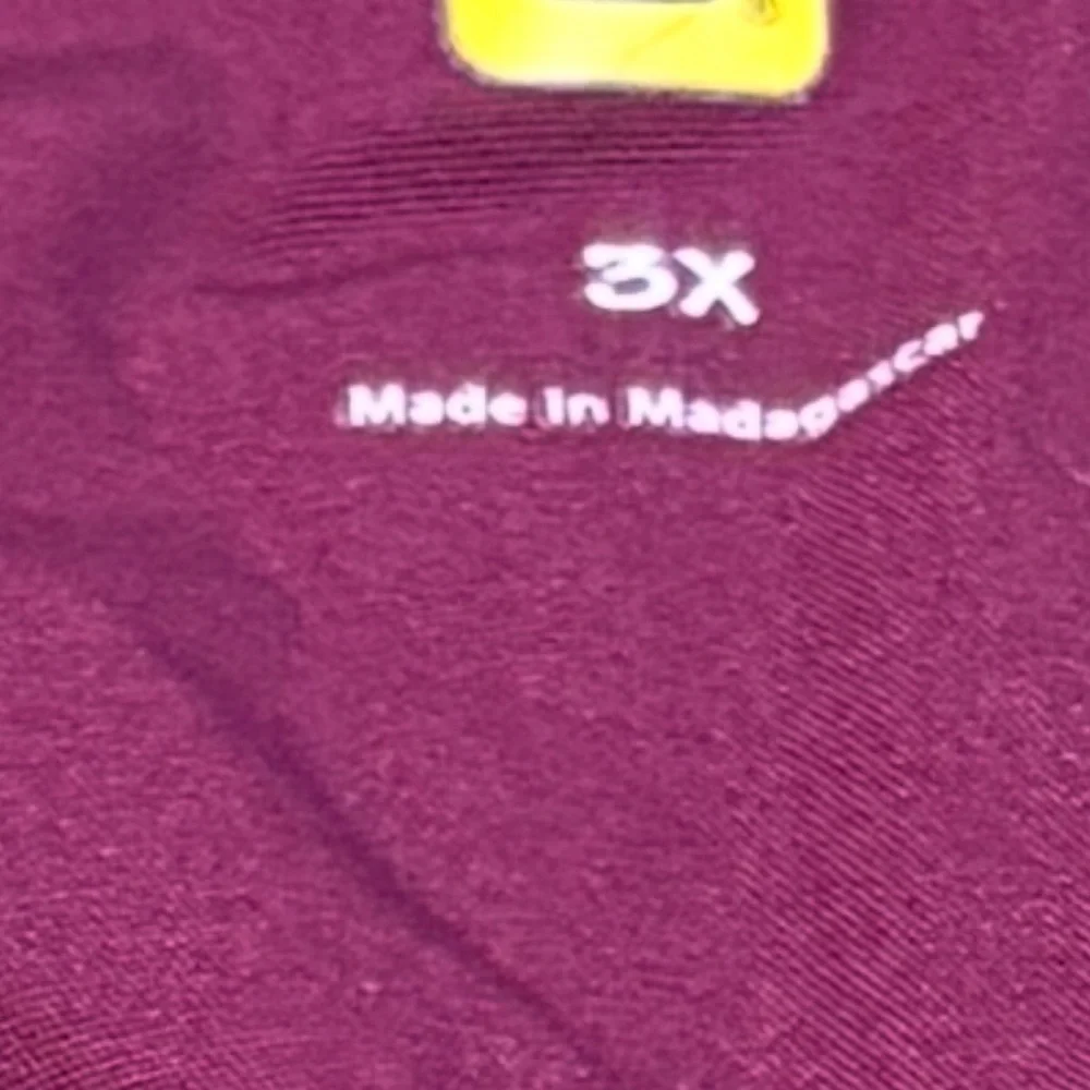 WonderWink Plus Size Scrub Top 3X Burgundy Medical Uniform Nurse - Picture 6 of 6